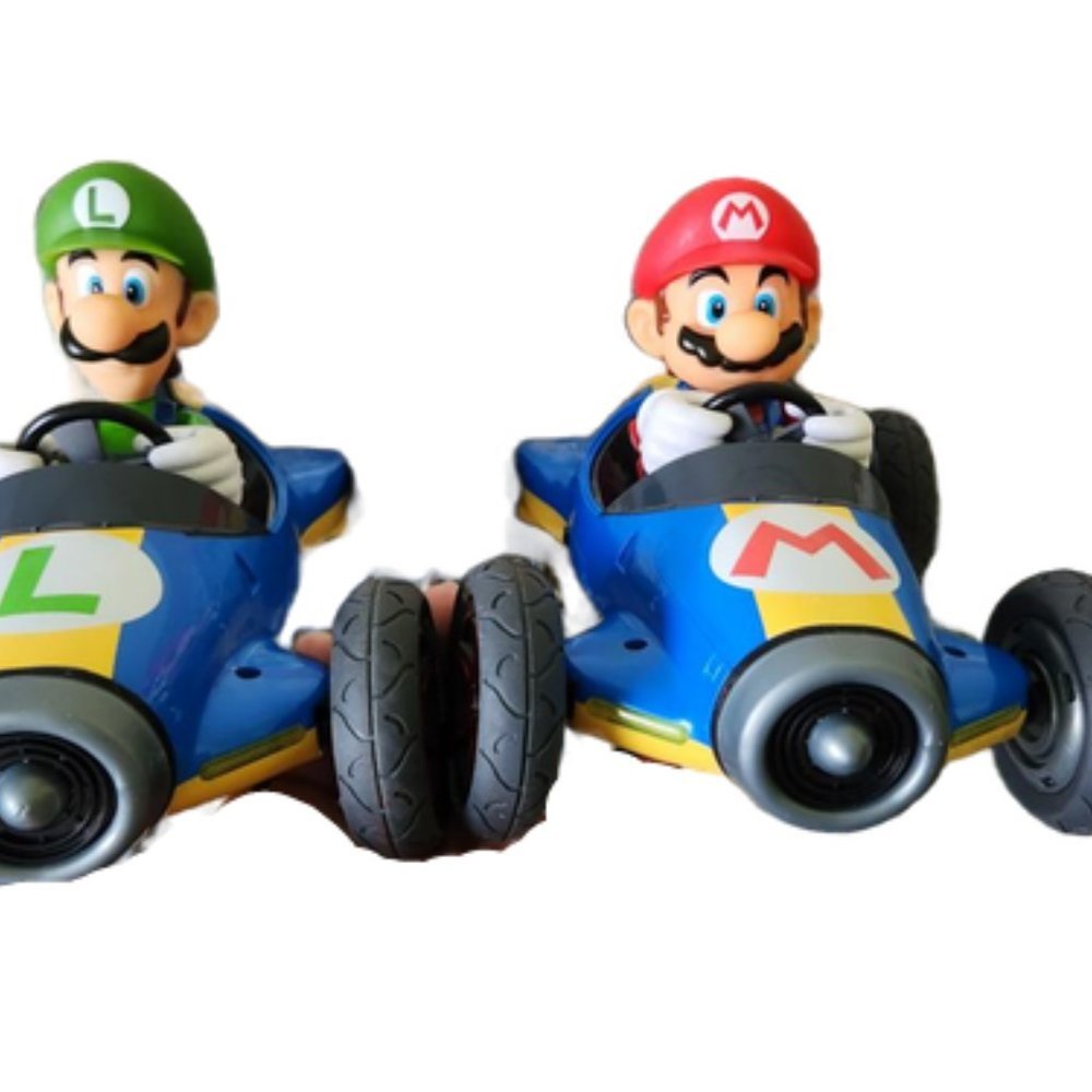 Super Mario & Luigi Carrera Mario Kart Figurines EUC - Picture 1 of 13